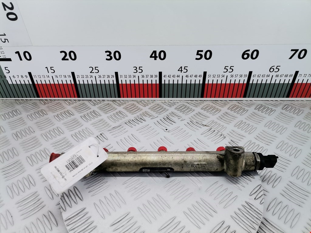 Датчик давления топлива KIA Carens 1999-2002