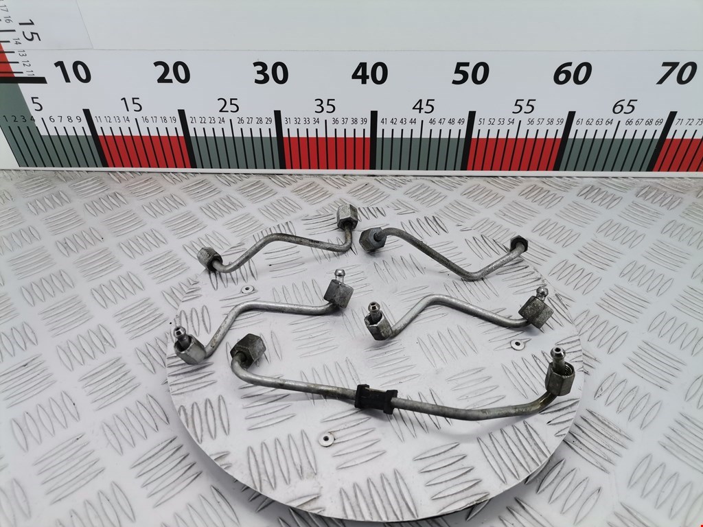 Трубка топливная KIA Carens 1999-2002