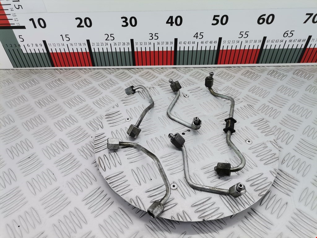 Трубка топливная KIA Carens 1999-2002