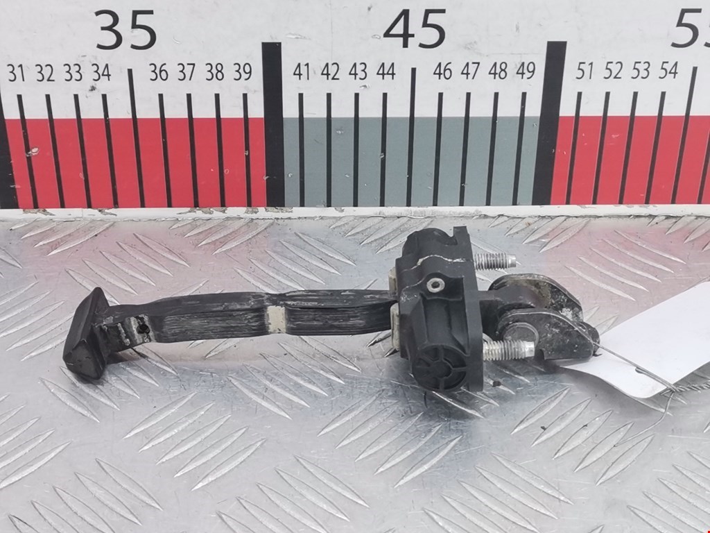 Ограничитель открывания двери FORD Fiesta 2008-2012