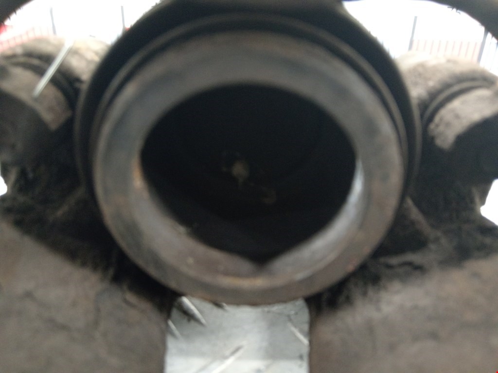 Суппорт передний правый FORD Focus III 2011-2019