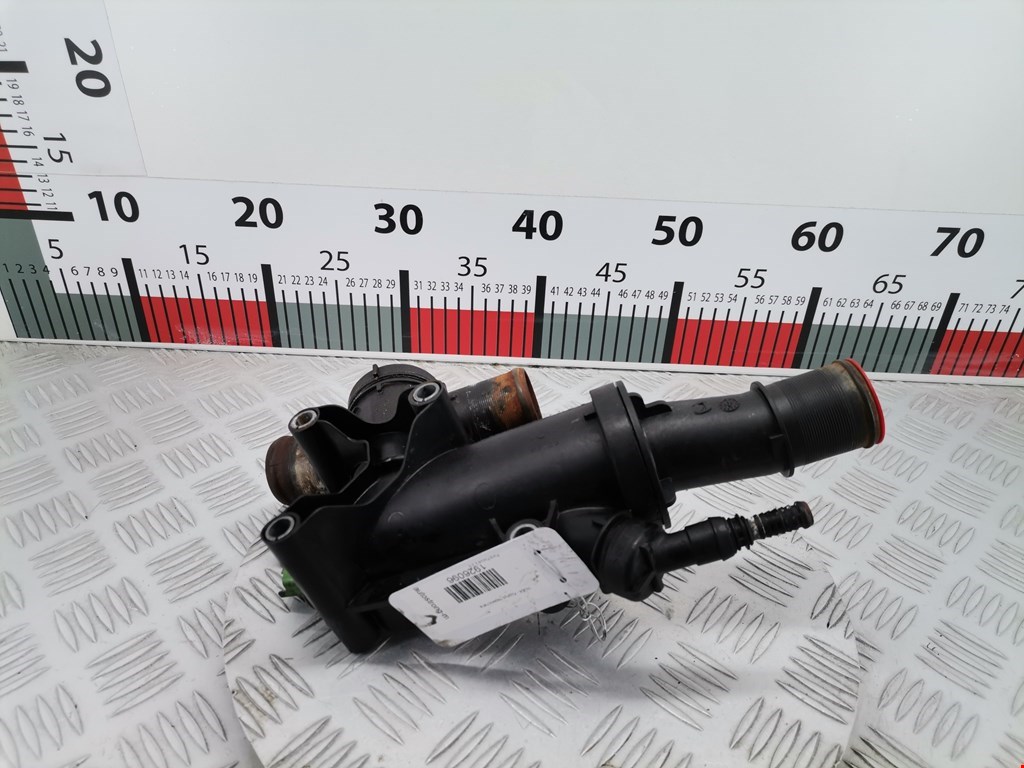 Корпус термостата FORD Focus II 2005-2011