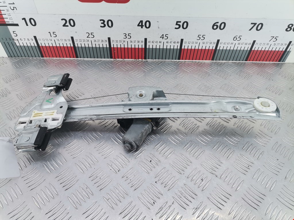 Стеклоподъемник электрический двери задней левой Chevrolet Orlando (2010-2023)