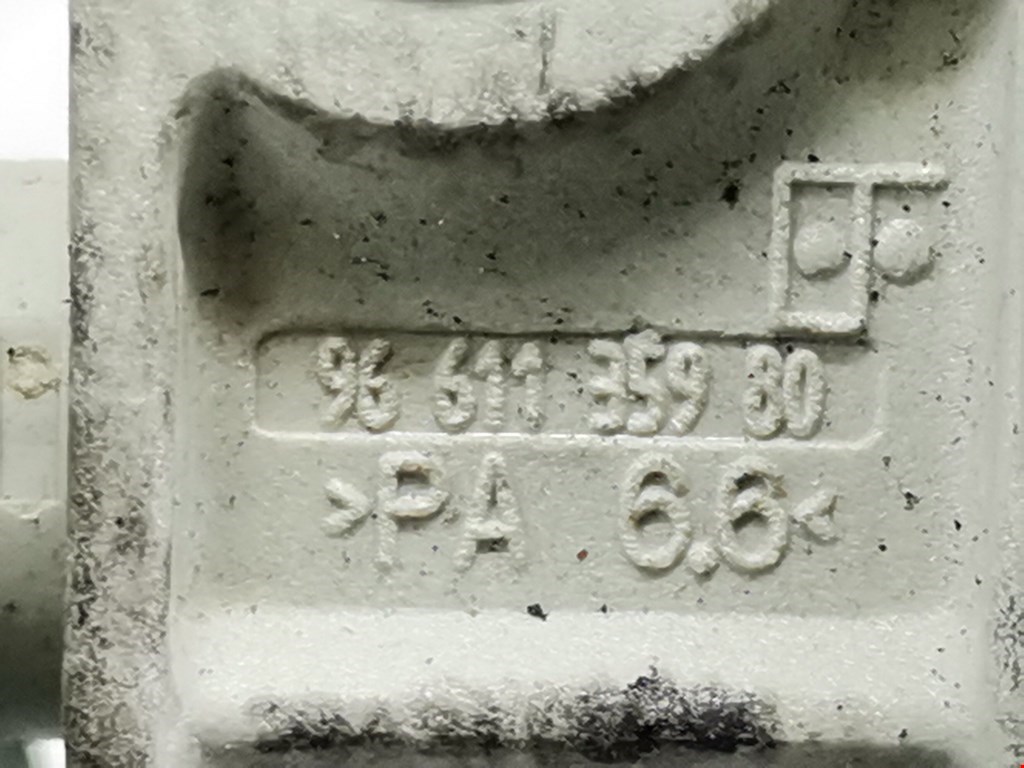 Датчик положения распредвала FORD Focus II 2005-2011