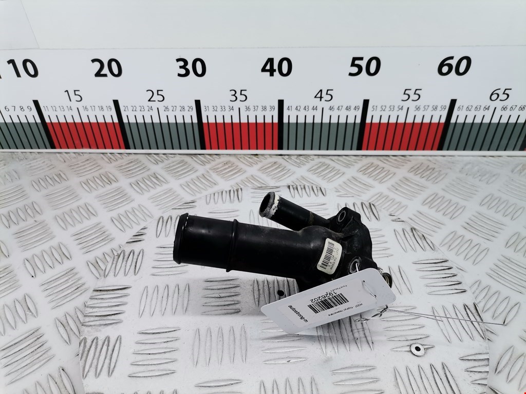 Корпус термостата FORD Focus II 2005-2011