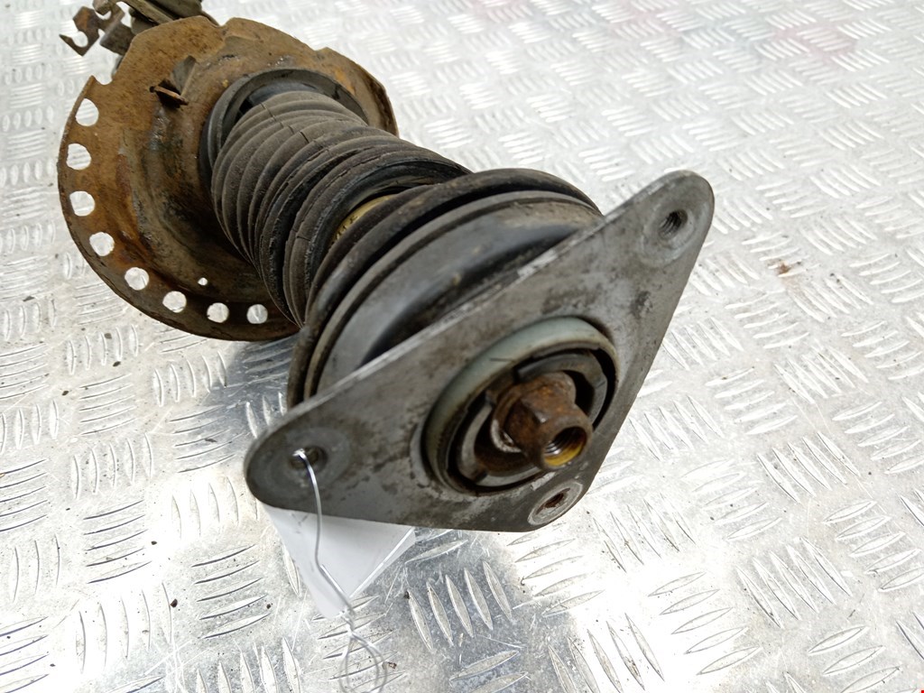 Амортизатор передний левый RENAULT Captur II 2019-н.в.