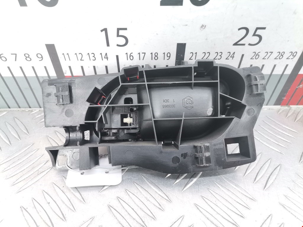 Ручка дверная передняя внутренняя правая PEUGEOT 207 2006-2015