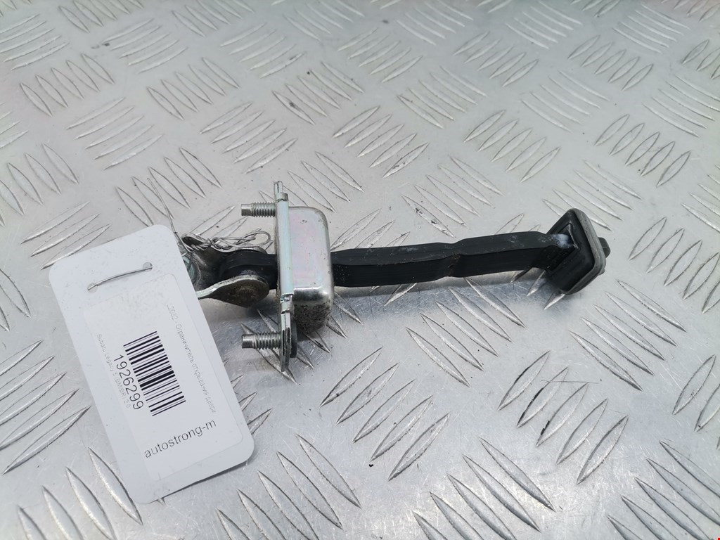 Ограничитель открывания двери SUBARU Legacy 2009-2014