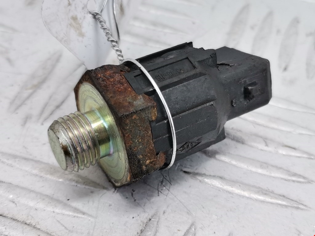 Датчик детонации RENAULT Kangoo 1997-2008