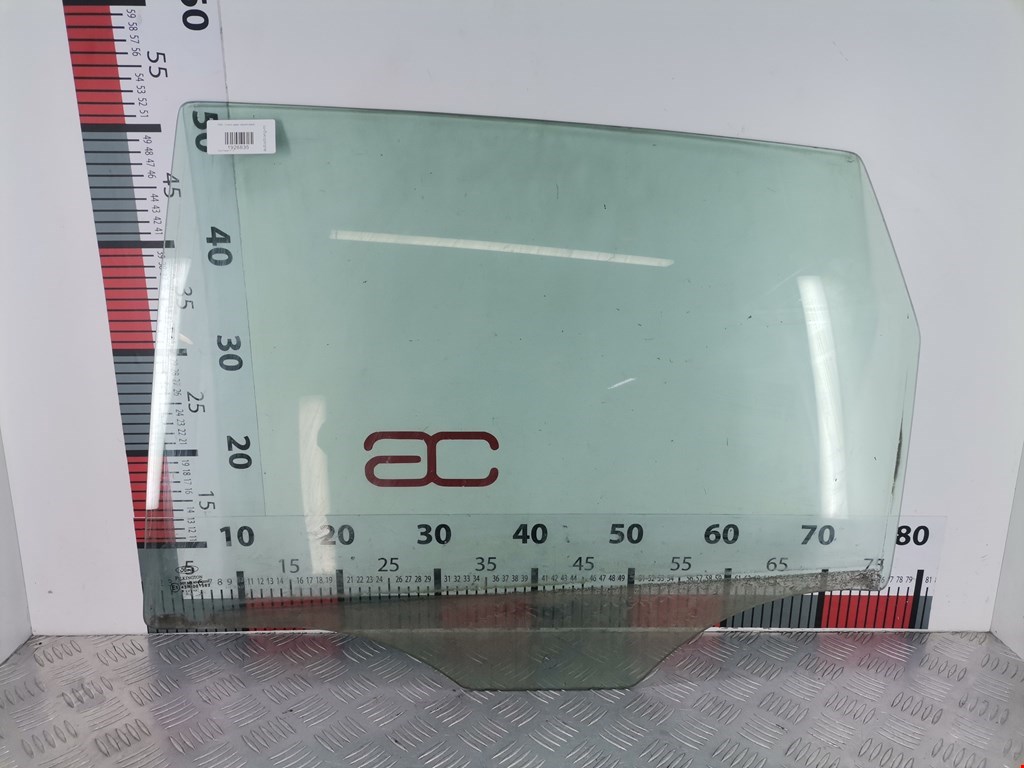 Стекло двери заднее левое FORD Fiesta 2001-2008