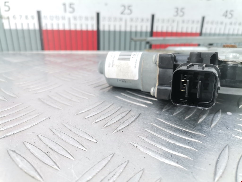 Стеклоподъемник задний левый MITSUBISHI Outlander GF0W 2012-н.в.