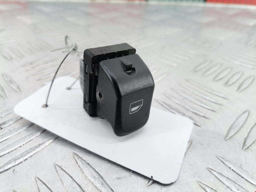 Кнопка стеклоподъемника AUDI A4 B8 2007-2015