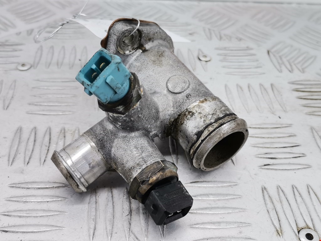 Тройник системы охлаждения ROVER 25 1999-2005