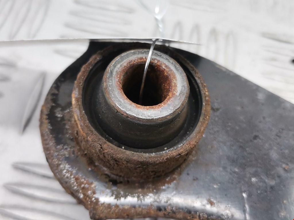 Рычаг задний правый MITSUBISHI Outlander GF0W 2012-н.в.