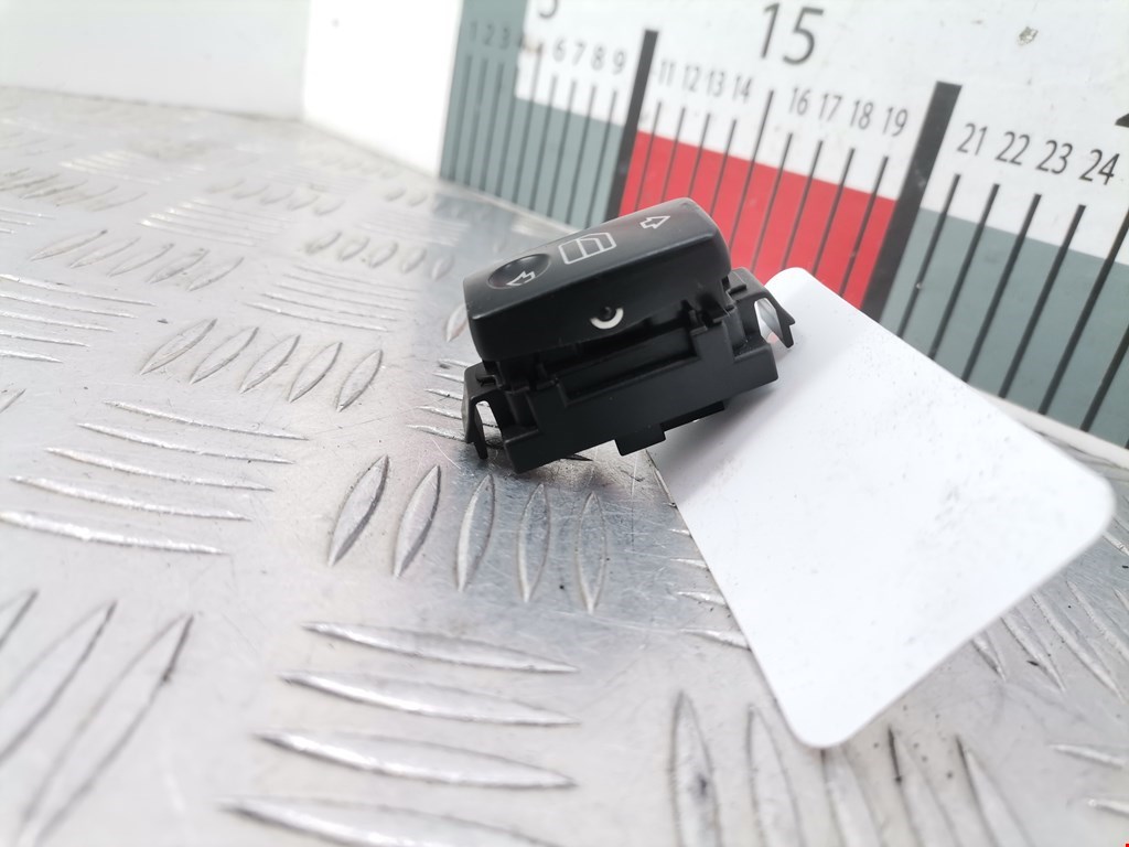 Кнопка стеклоподъемника MERCEDES-BENZ S-Class IV W220 1998-2005