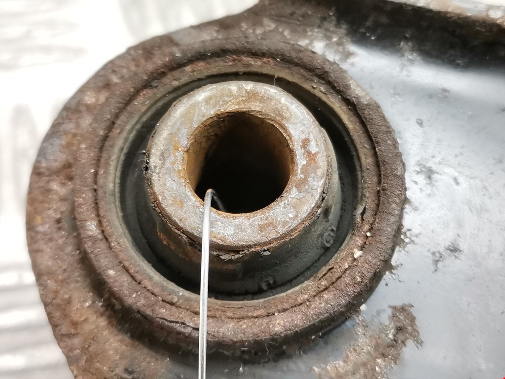 Рычаг задний правый MITSUBISHI Outlander GF0W 2012-н.в.