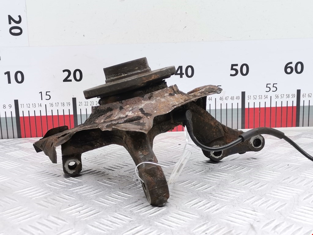 Ступица передняя левая FIAT Grande Punto 2005-2009