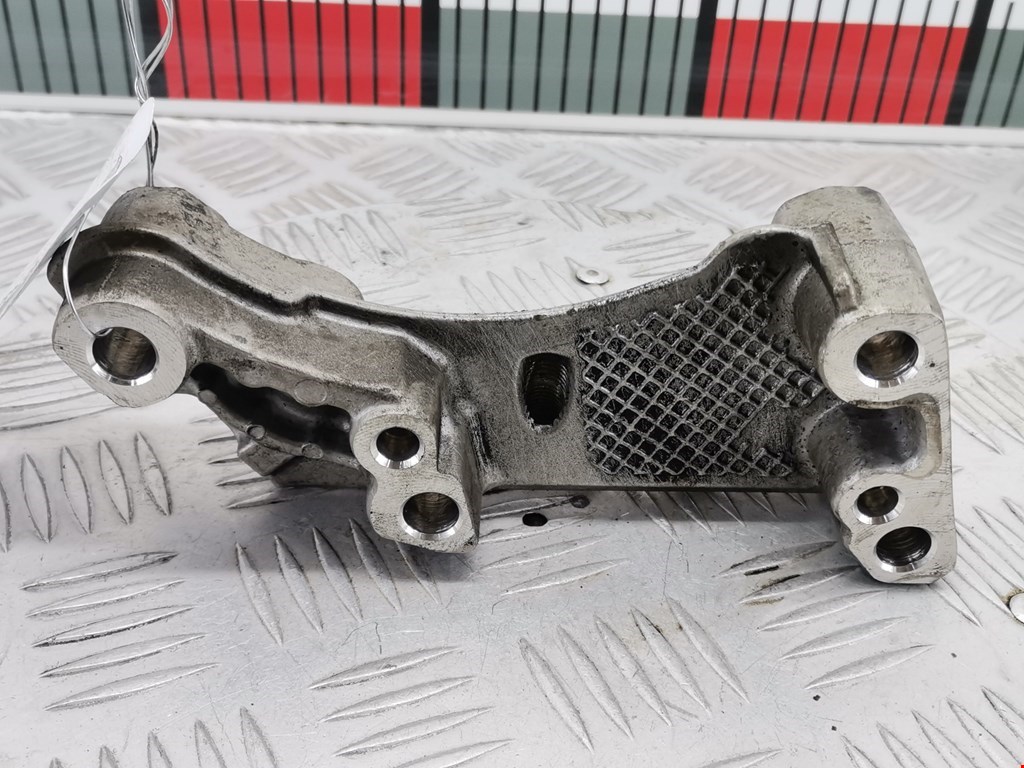 Кронштейн (крепление лапа) двигателя Citroen C3 2 (2009-2016)