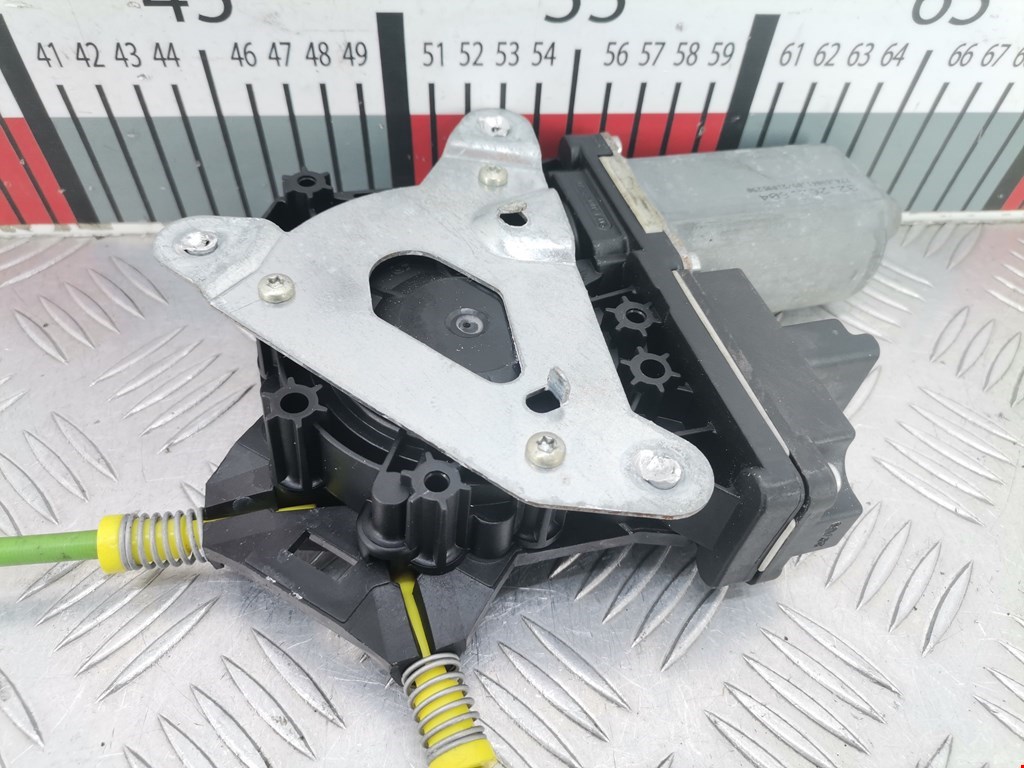 Стеклоподъемник задний левый CITROEN C8 2002-2014