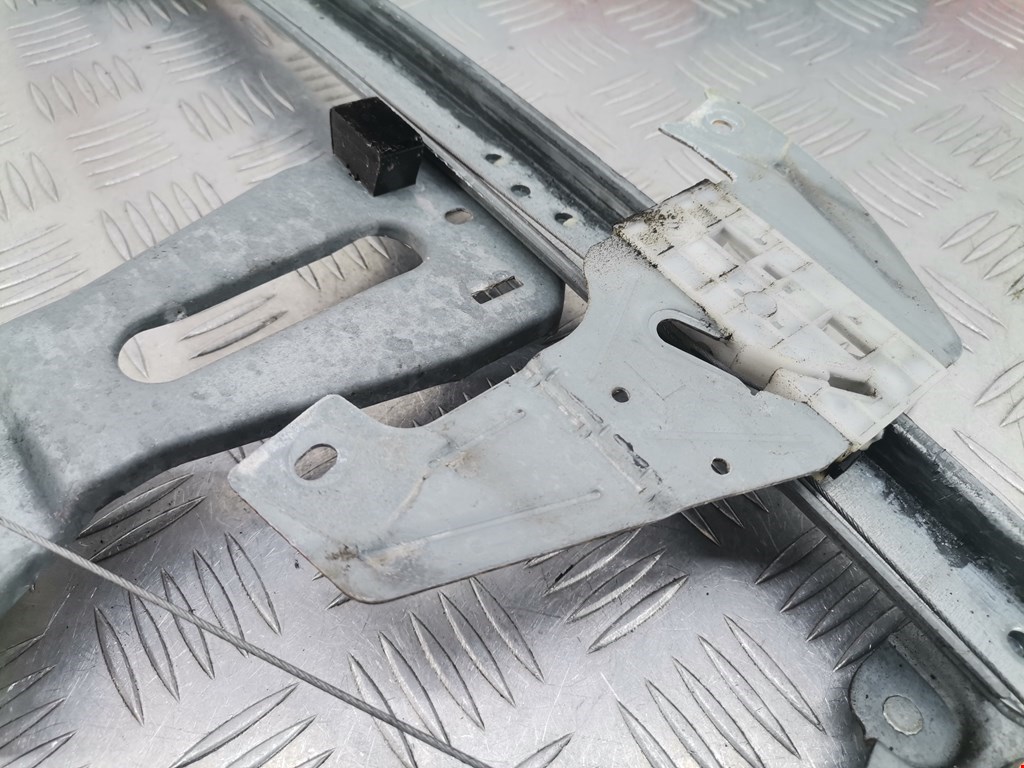 Стеклоподъемник передний левый CITROEN C 1 I 2005-2014