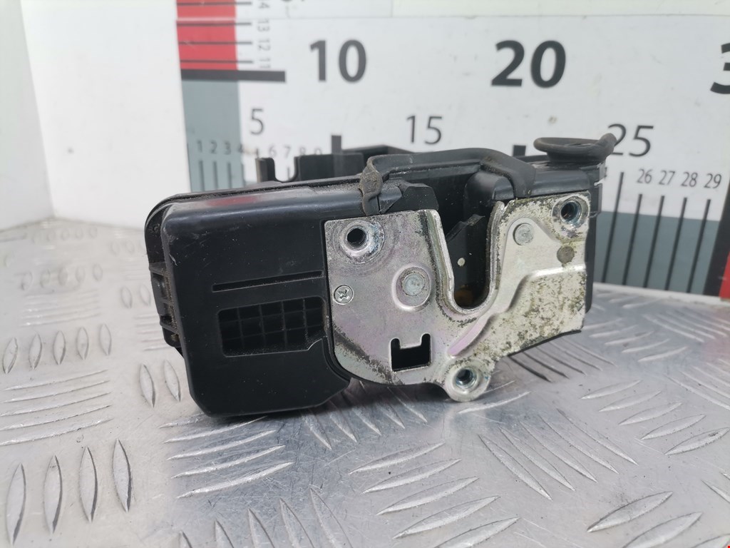 Замок двери задней левой OPEL Antara 2006-2015