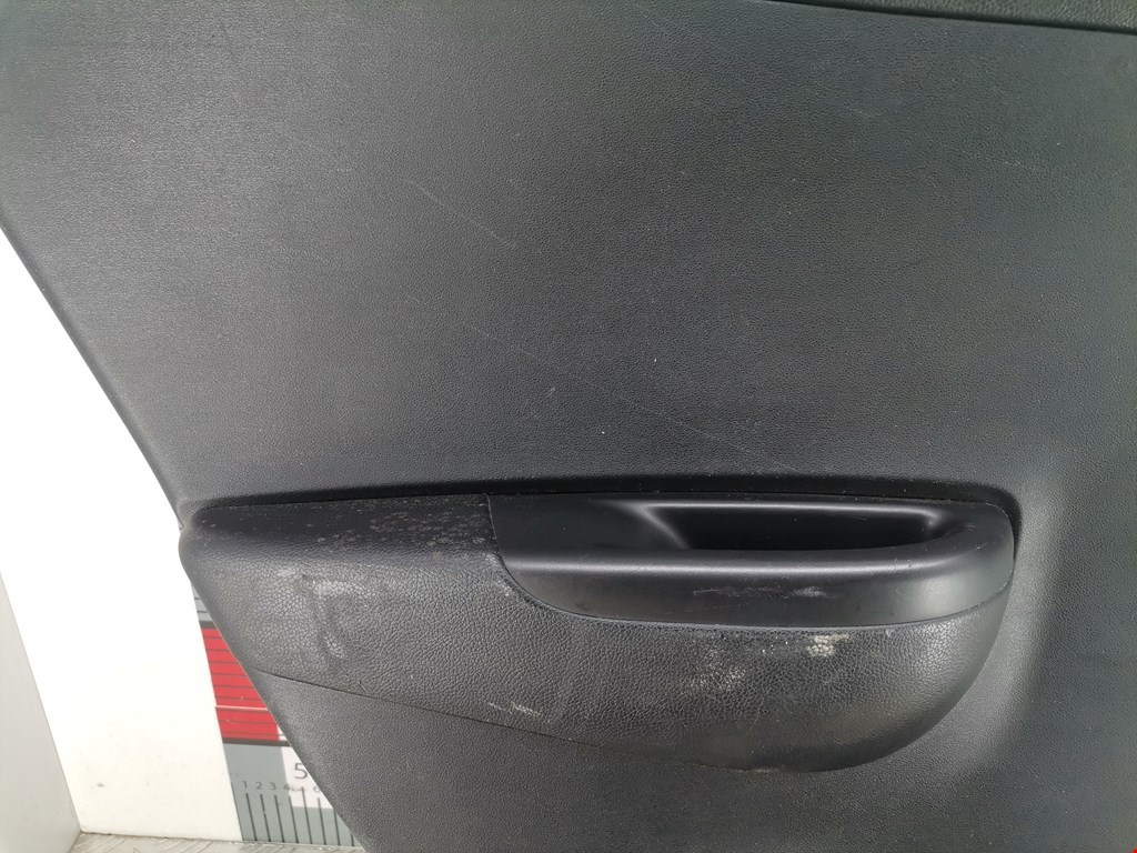 Обшивка двери задняя левая HYUNDAI i20 l 2008-2014