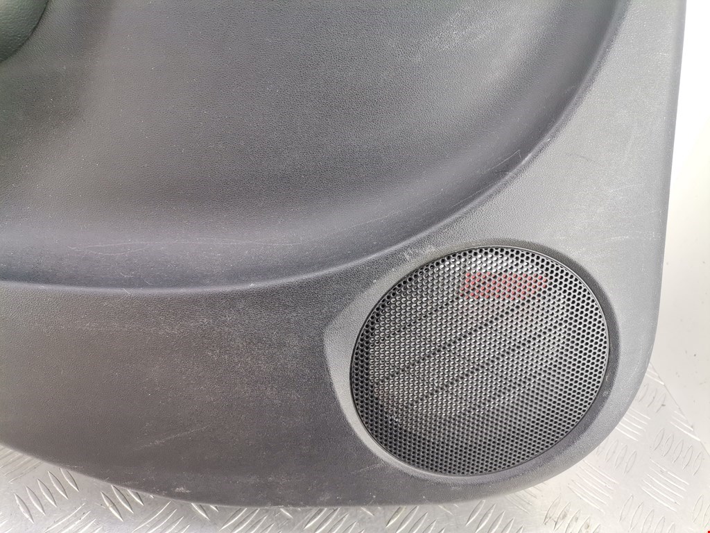 Обшивка двери задняя левая HYUNDAI i20 l 2008-2014