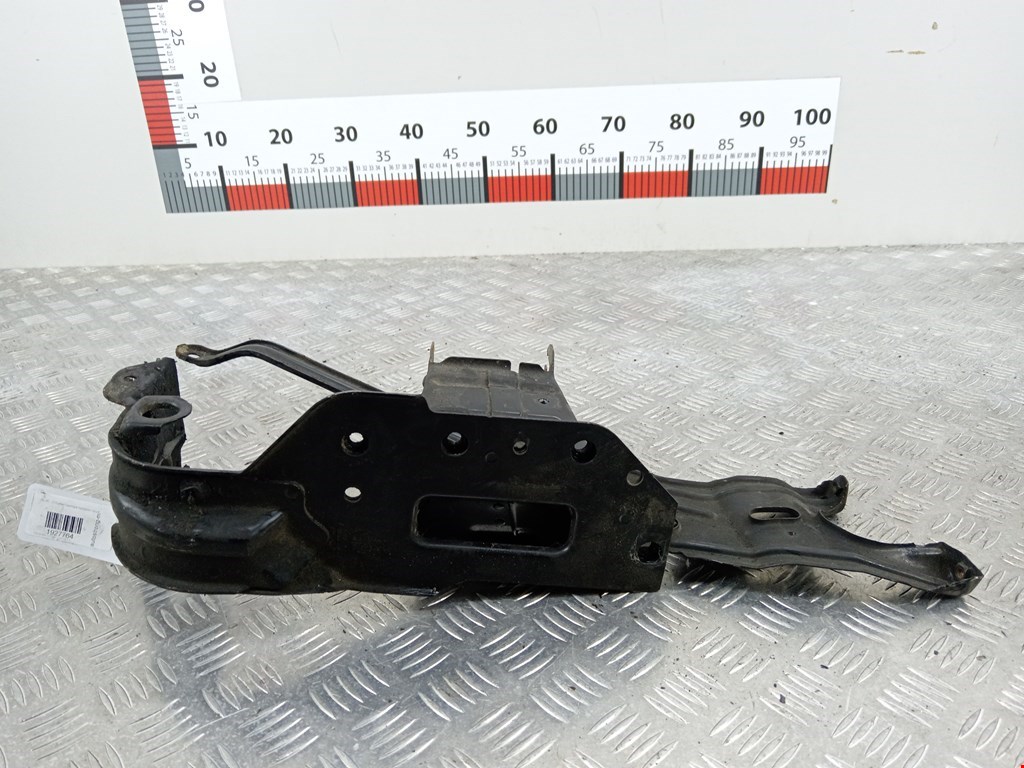 Отбойник бампера передний левый Mercedes C-Class (W203) (2000-2008)