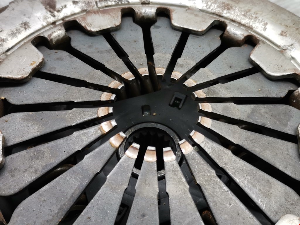 Маховик (демпфер сцепления) CITROEN C4 I 2004-2014