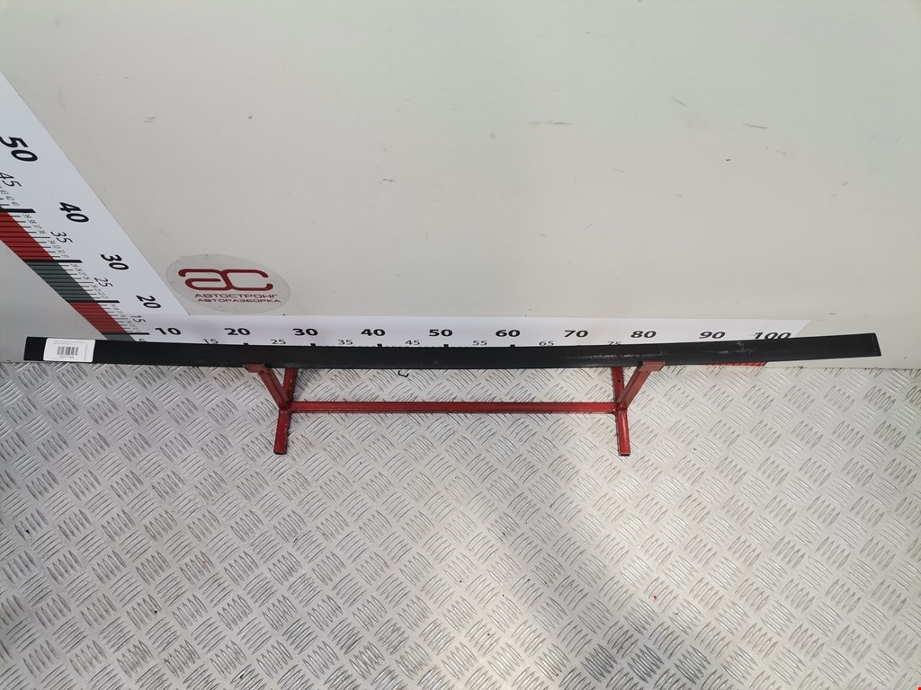 Накладка декоративная (молдинг) двери передней левой Audi A6 C5 (1997-2005)