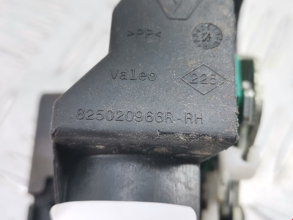 Замок двери задней правой DACIA Duster Duster I 2010-2017