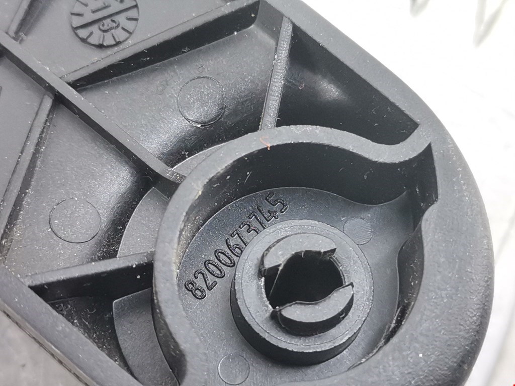 Ручка стеклоподъемника DACIA Duster Duster I 2010-2017