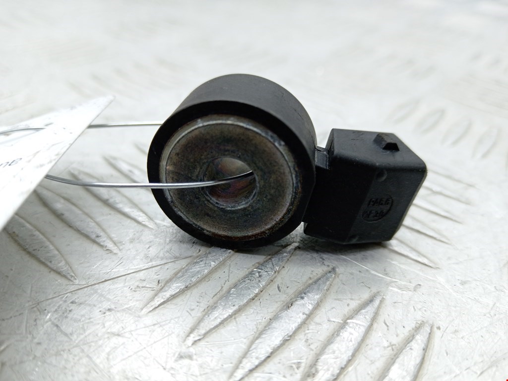 Датчик детонации NISSAN Note E11 2005-2014