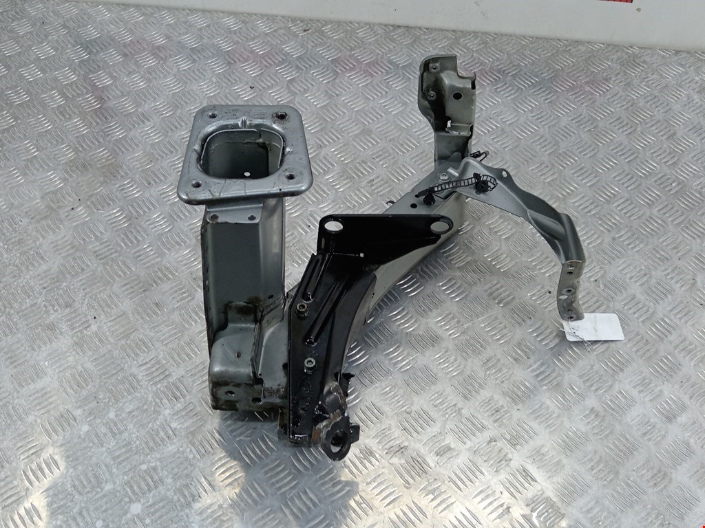 Лонжерон передний левый AUDI A4 B7 2004-2007