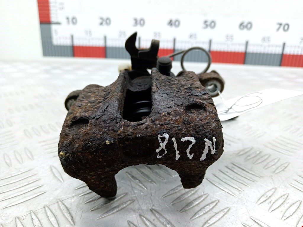 Суппорт задний правый AUDI A4 B5 1995-2001