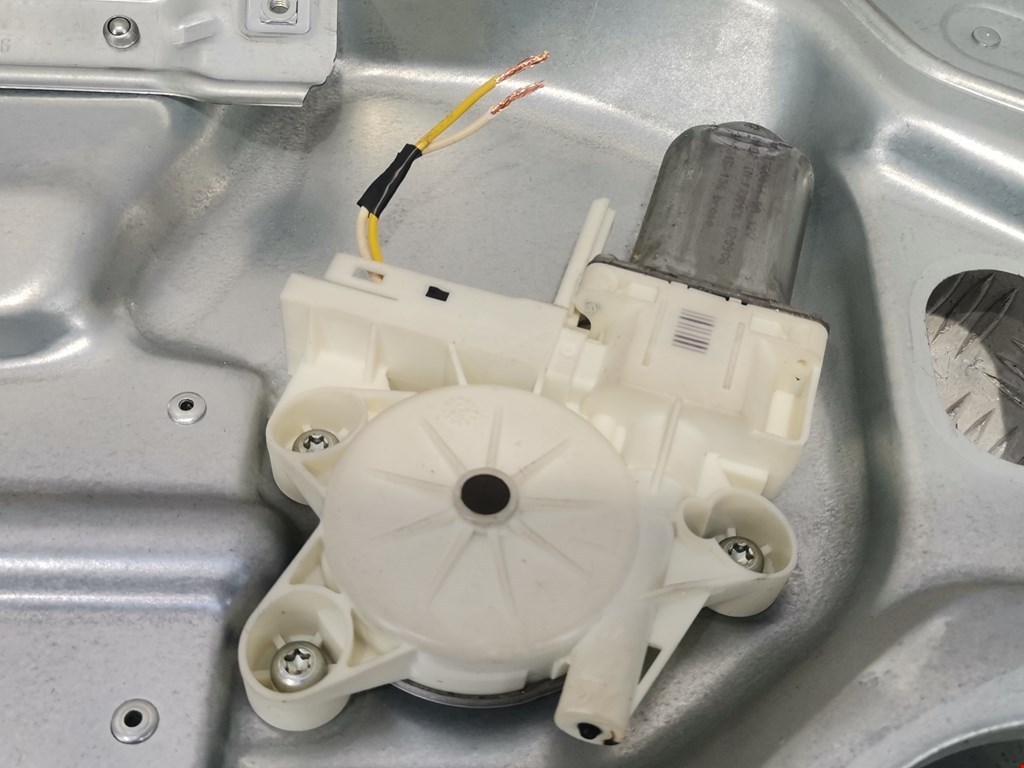 Стеклоподъемник передний левый FORD C-MAX 2003-2010