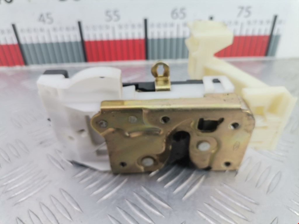 Замок двери задней левой FORD Mondeo III 2000-2007