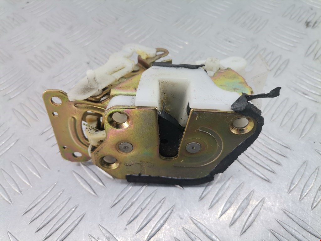 Замок двери задней правой MITSUBISHI Pajero Sport 1998-2008