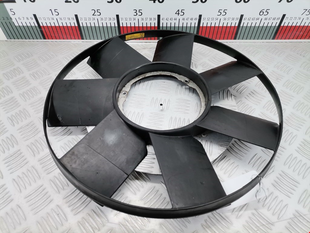 Крыльчатка вентилятора (лопасти) BMW X5 E53 1999-2006