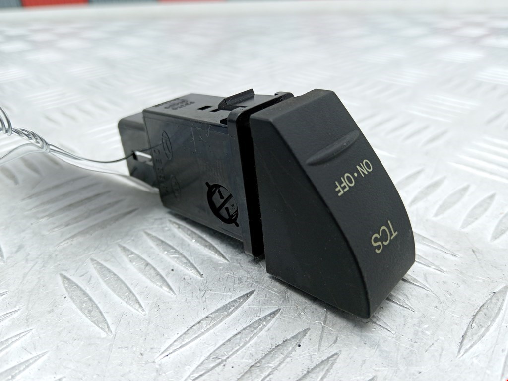 Кнопка антипробуксовочной системы KIA Magentis 2000-2006