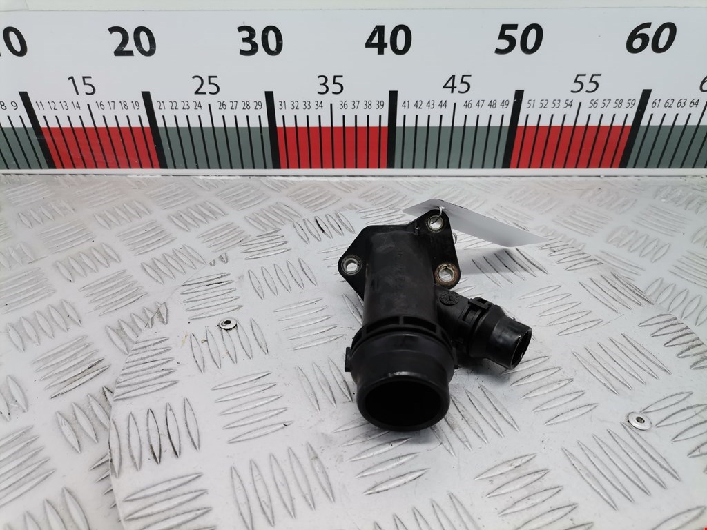 Тройник системы охлаждения BMW X5 E53 1999-2006