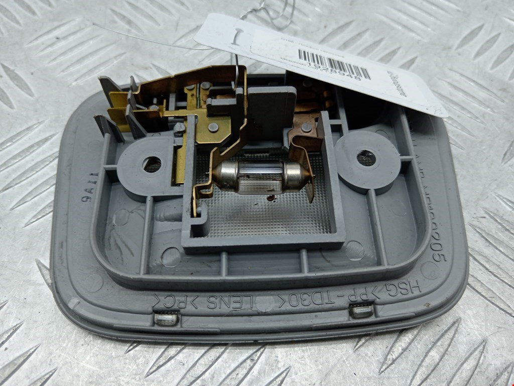 Плафон салонный (салона фонарь) MITSUBISHI Colt CJ 1995-2003