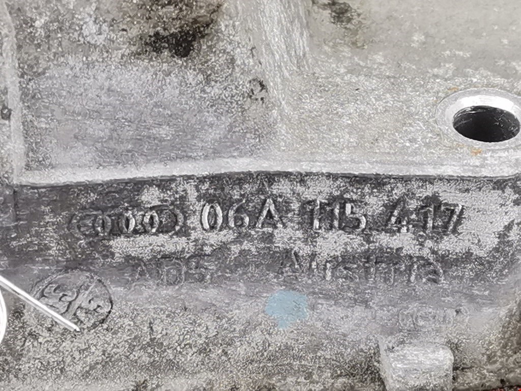 Корпус масляного фильтра VOLKSWAGEN Touran 2003-2010