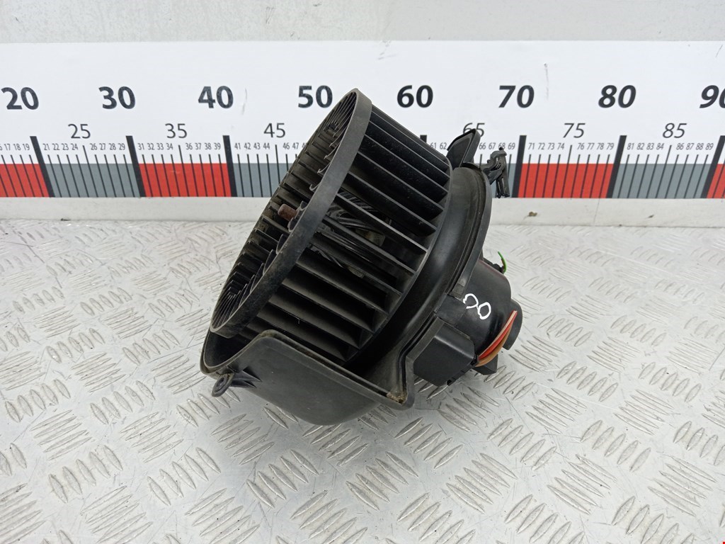 Моторчик (мотор) отопителя салона OPEL Astra G 1998-2005