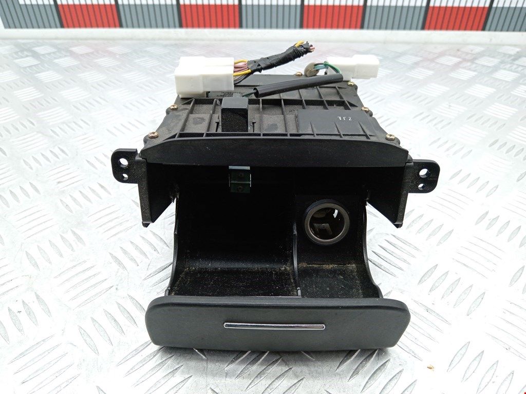 Пепельница передняя KIA Magentis 2000-2006