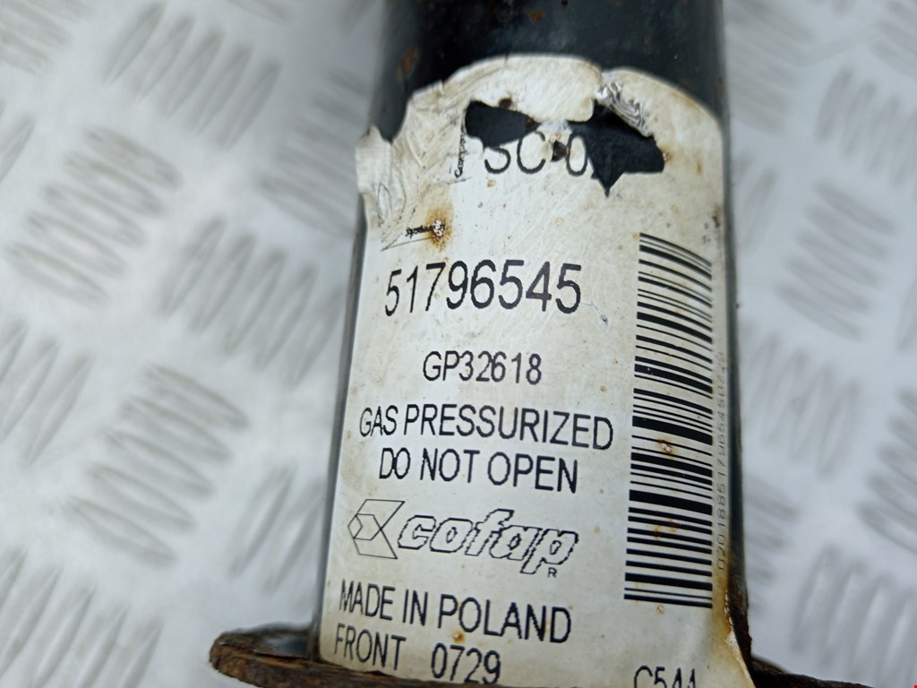 Амортизатор передний правый FIAT Grande Punto 2005-2009