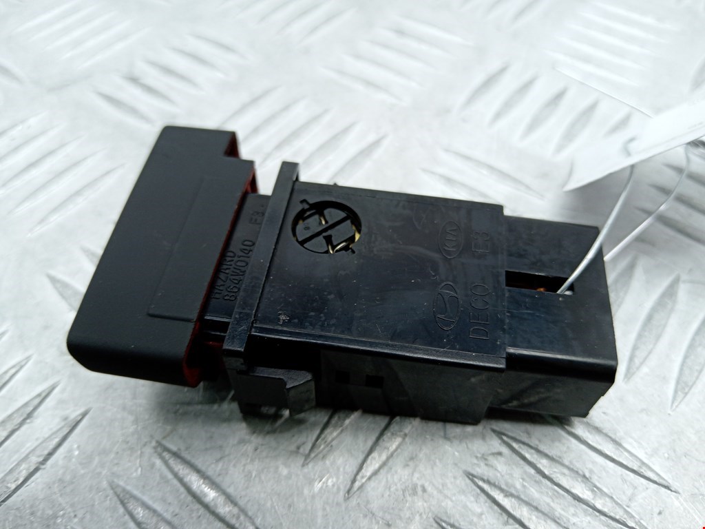 Кнопка аварийной сигнализации (аварийки) KIA Magentis 2000-2006