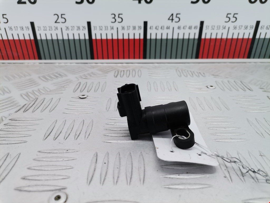 Датчик коленвала Ford Focus 2 (2004-2011)