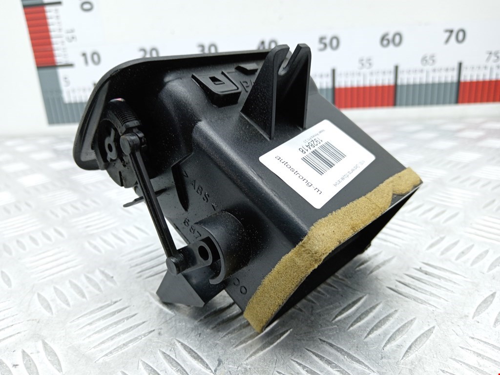 Дефлектор воздушный NISSAN Primera P11 1996-2002