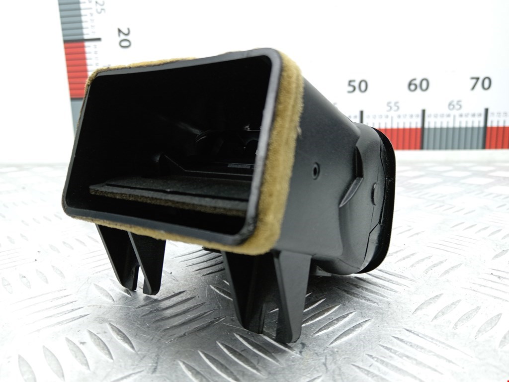 Дефлектор воздушный NISSAN Primera P11 1996-2002